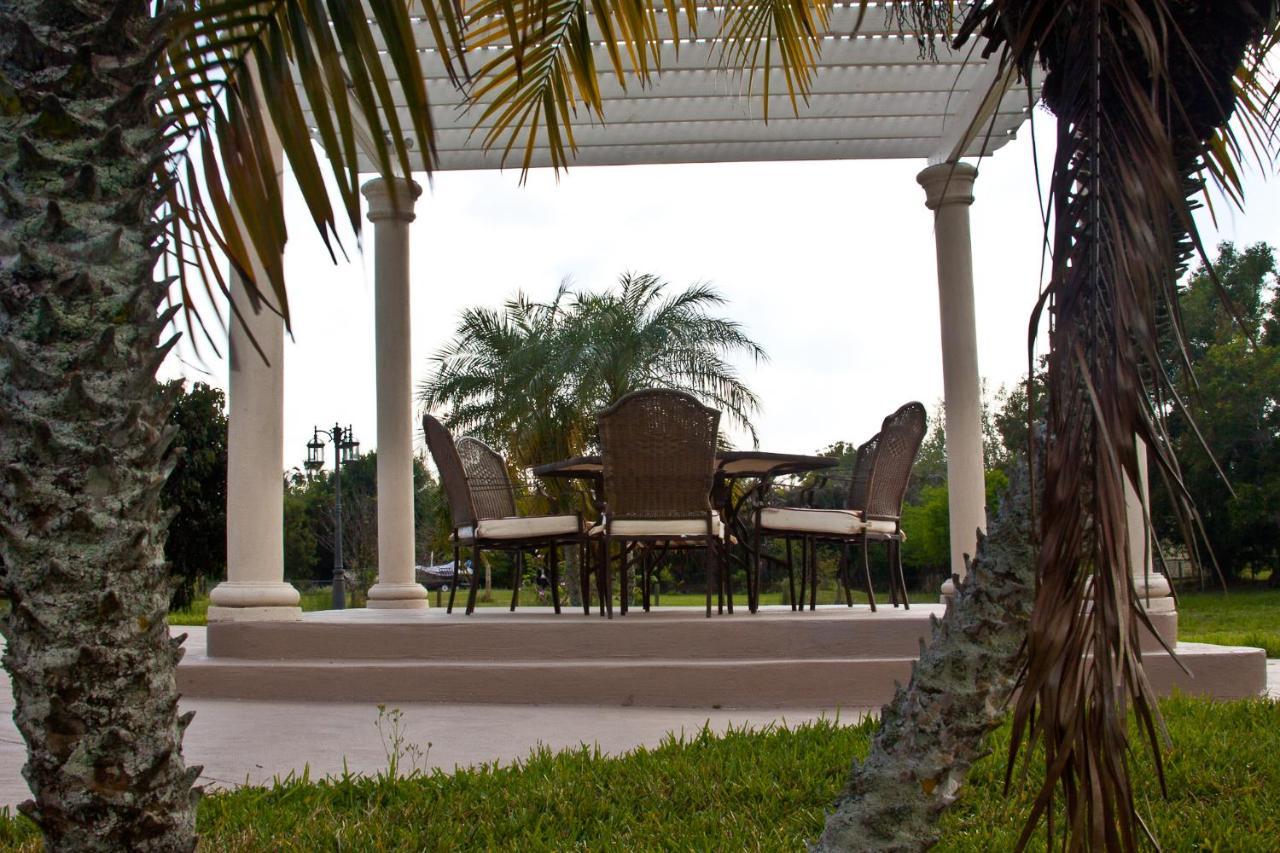 Homestay Weston Ranches Southwest Ranches Exterior photo